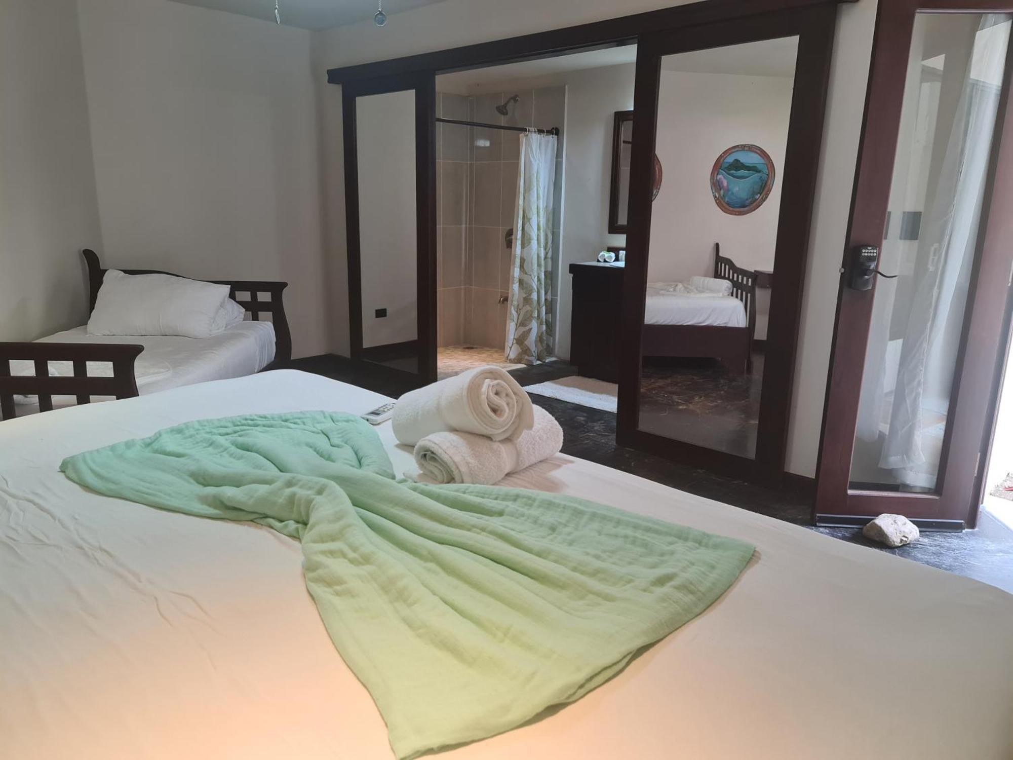 Hona Beach Hotel Dominical Cameră foto